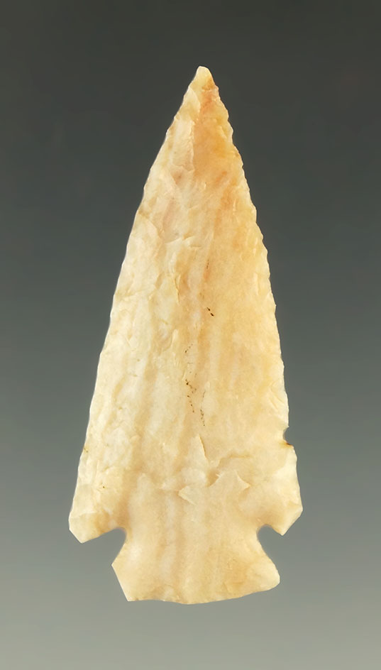 1 15/16" Alibates Flint Cornernotch found in Colorado.