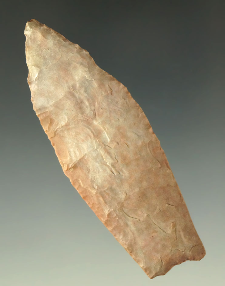 2 13/16" Agate Basin with heavily ground lower edges found in Iowa.