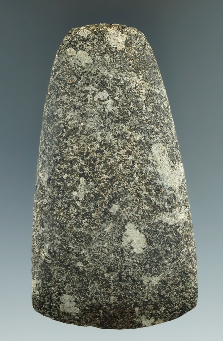 Excellent style, craftsmanship and condition on this 3 9/16" Celt found in southern Michigan.