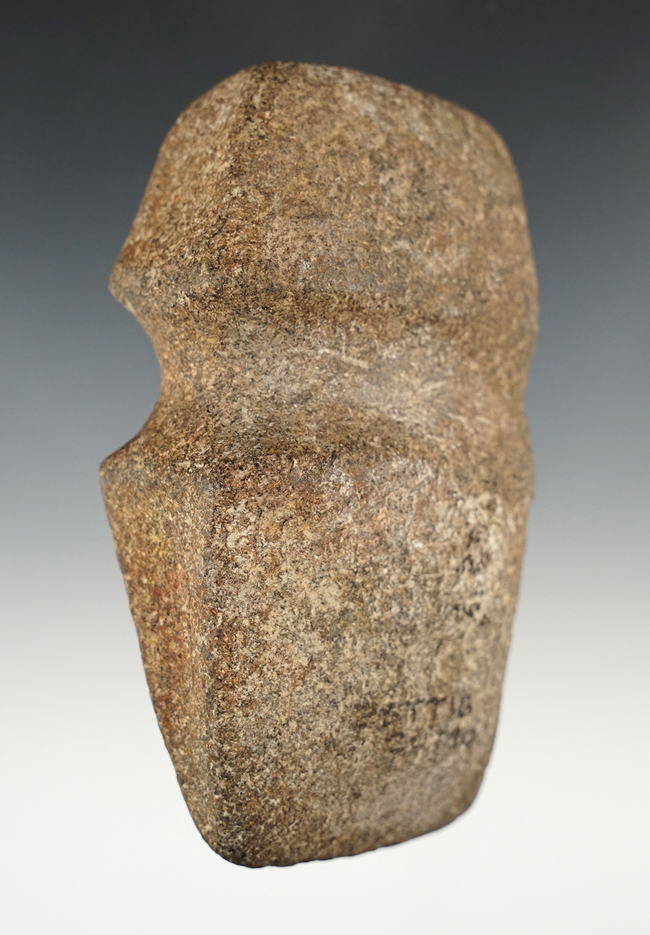 Nicely styled 4 3/8" long 3/4 Groove Axe - Pettis Co., MO.