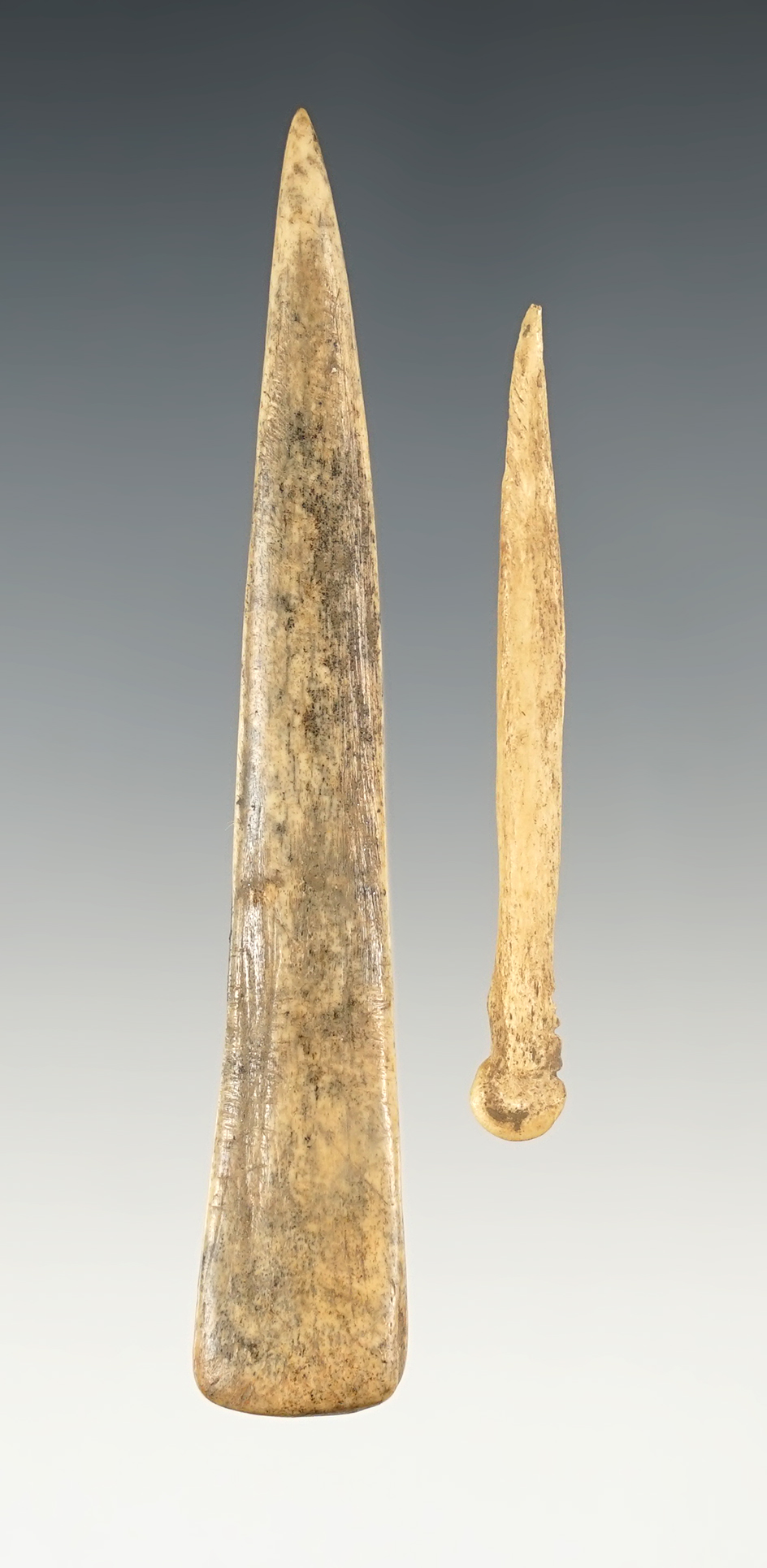 Pair of nicely made Bone artifacts - Kentucky.