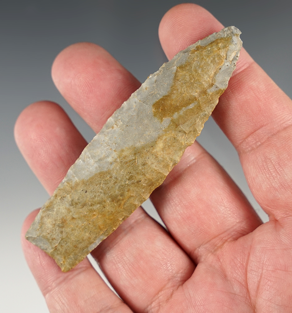 Well styled 3 5/16" Agate Basin found in Indiana.