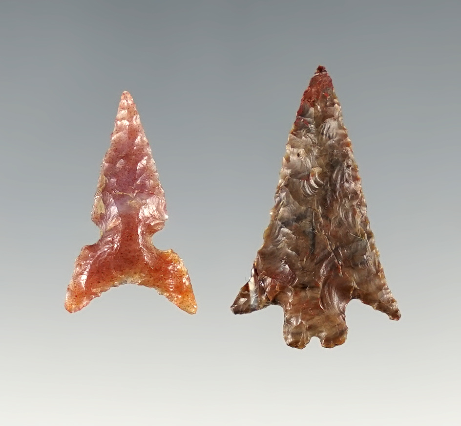 Pair of finely made Gem Points - Washington.