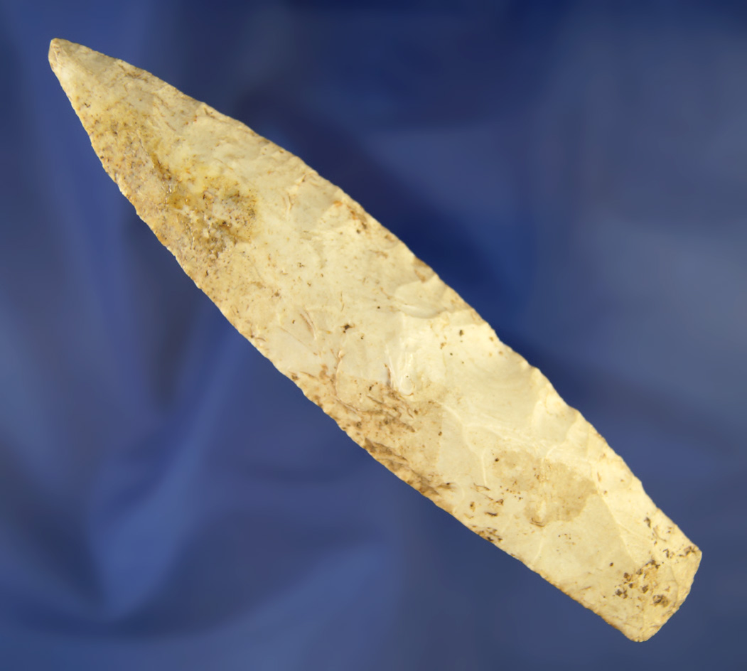 5 5/8" Burlington chert Sedalia found in Illinois. Comes with a Bennett COA.