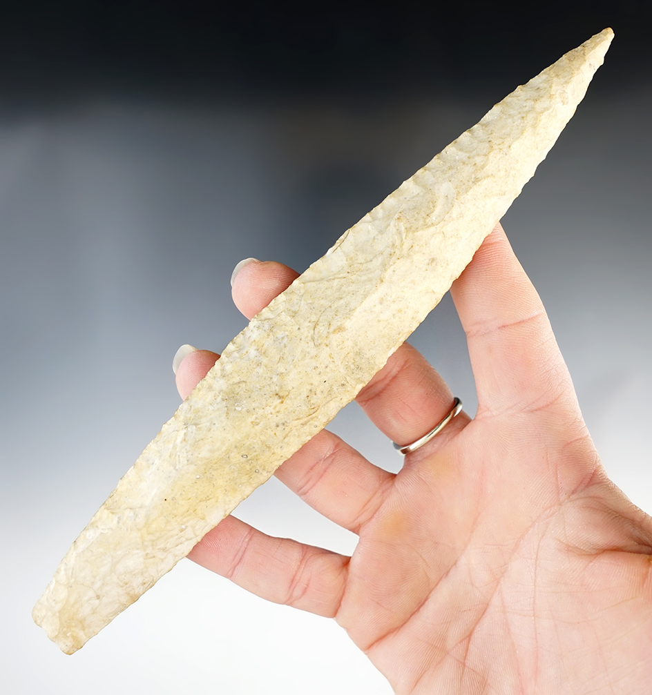 Large! 7 1/2" Nebo Hill found in Schuyler Co., Illinois.