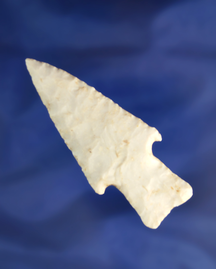 2 13/16" Hardin point made from Burlington chert found in Iowa that is nicely styled.