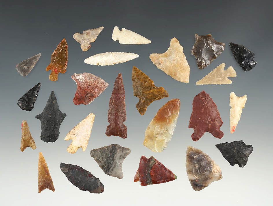 Set of 25 assorted points found in New Mexico. The largest is 1 1/2".