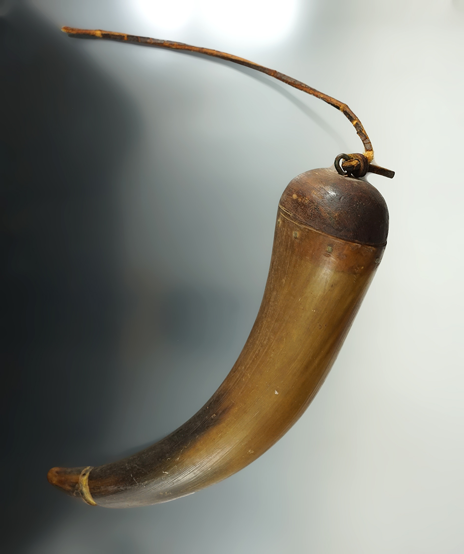 8 3/8" long old Powder Horn in very nice condition.