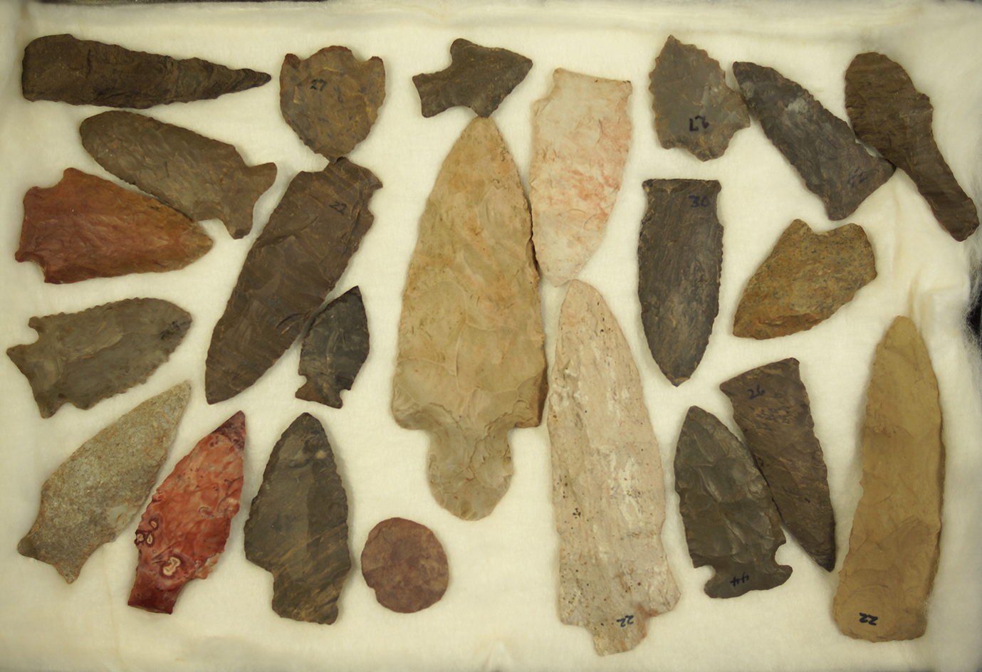 Nice group of 23 assorted surface found points from the Duck River area northwest of Nashville TN.