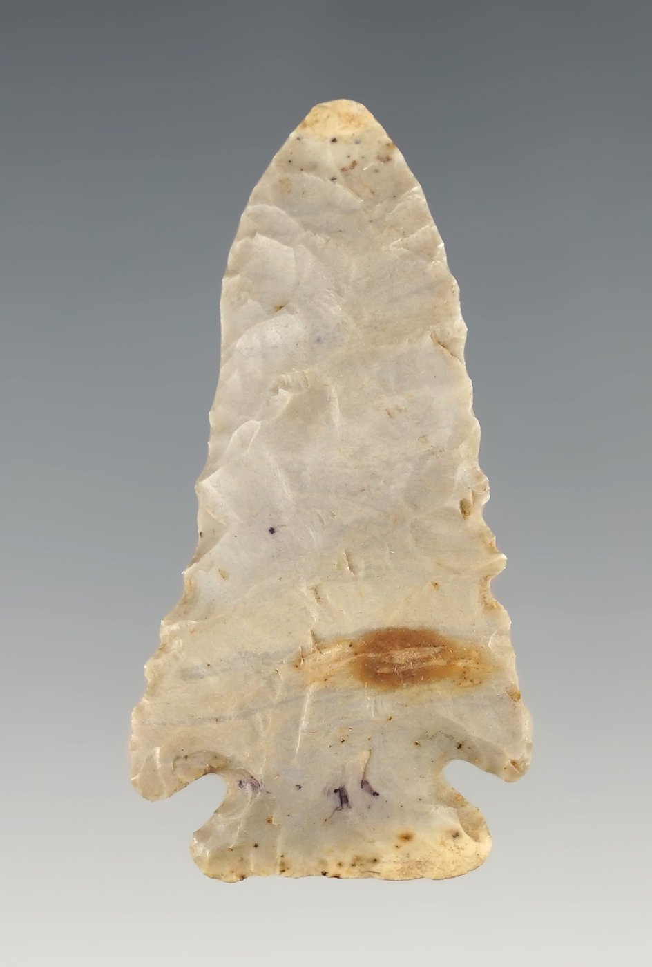 Fantastic 2" Kentucky Pine Tree point in excellent condition.