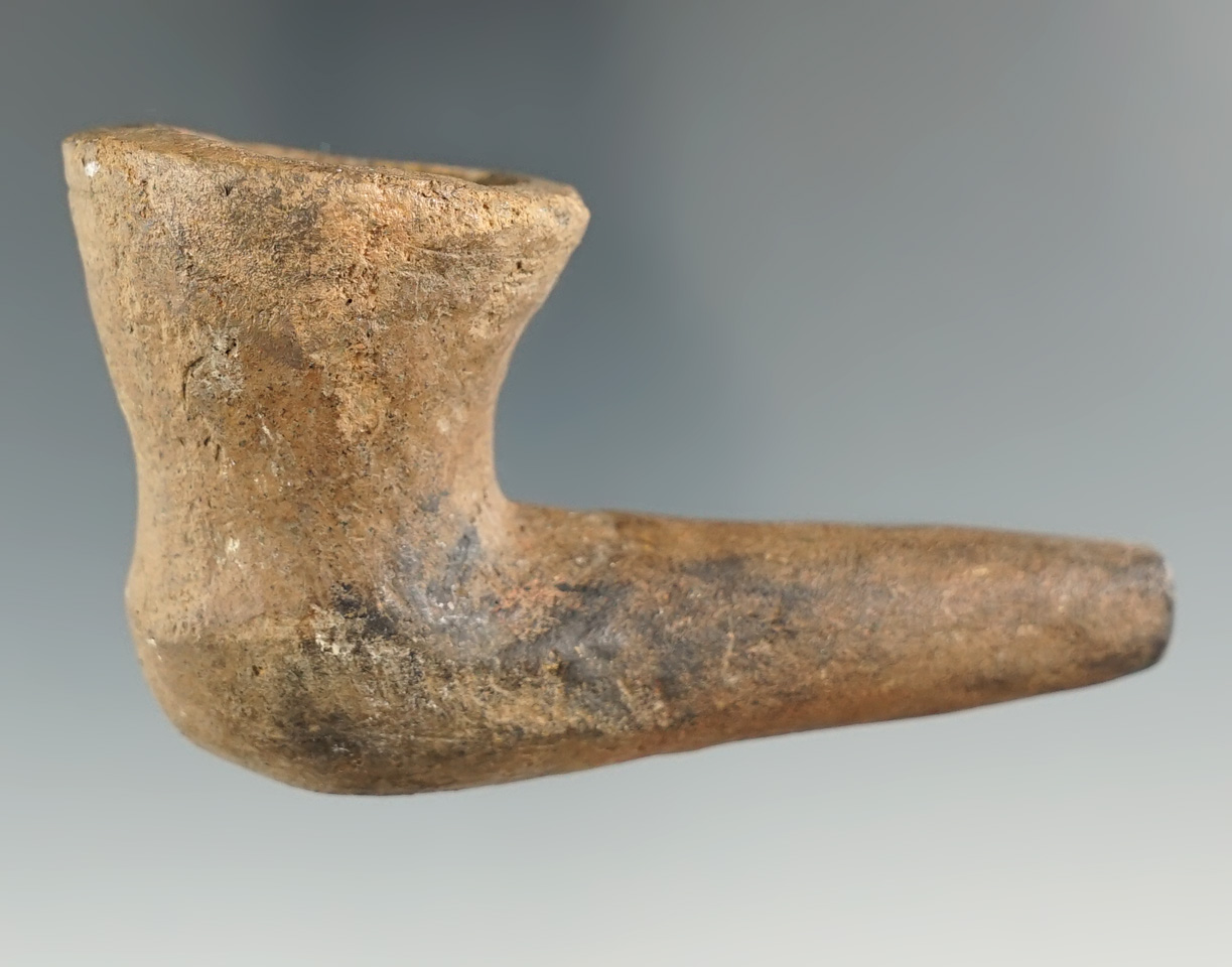 3 3/8" by 1 7/8" Iroquois Trumpet Pipe with minimal restoration to the stem. Allentown, Ontario, CA.