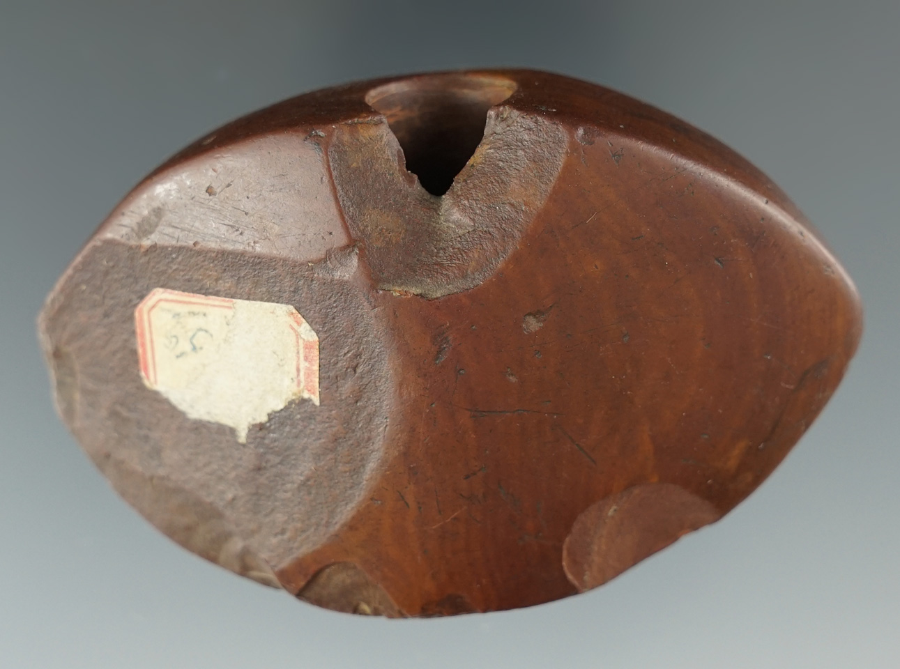 Beautiful surface polish on this nicely styled 3 1/16" claystone bannerstone - AL.