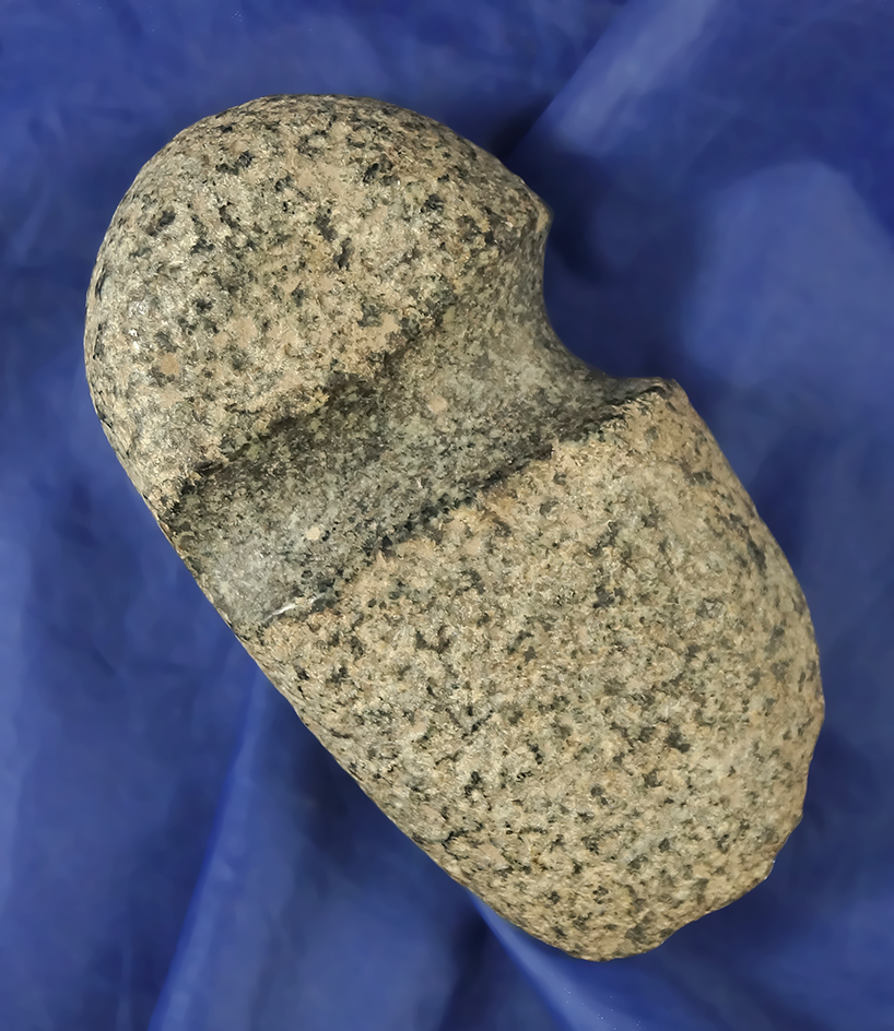 Uniquely styled 3 3/4" Midwestern 3/4 grooved miniature Axe which really shows the pecking.