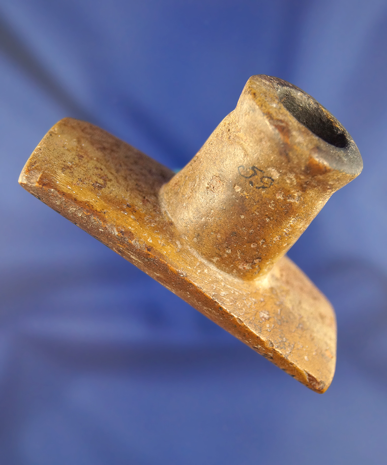 Very nice 2 3/4" Ohio Platform Pipe found in Ross County. Comes with a Bennett COA.