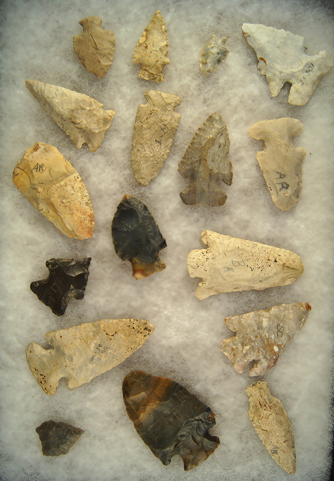 Set of 17 Assorted Arrowheads found in Ohio. Largest is 3".