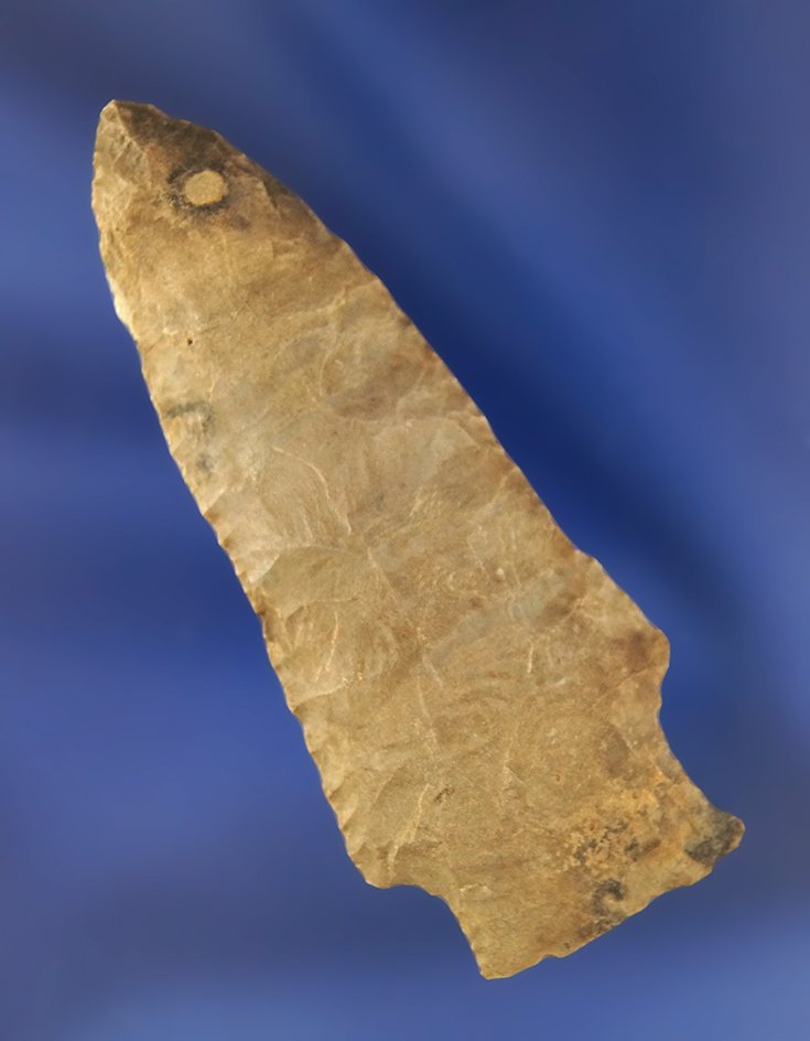 2 13/16" Benton found in Alabama. Made from Fort Payne Chert. Ex. John McCurdy collection.