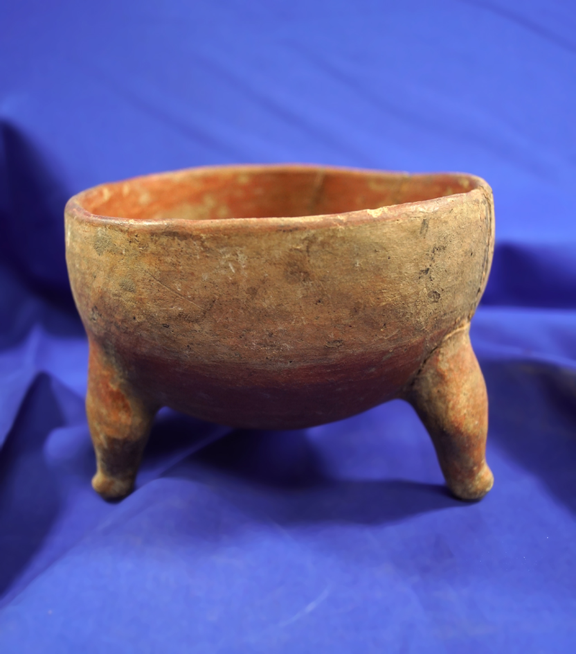 4 3/8" pre-Columbian Tripod Bowl with snake head effigy legs. A few pieces reglued