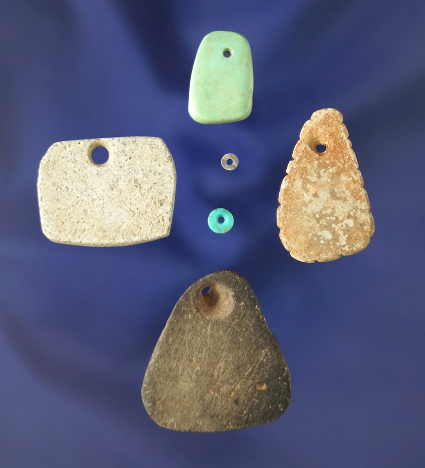 Set of Drilled Pendants and Beads found near which well Arizona. Largest is 1 1/8".