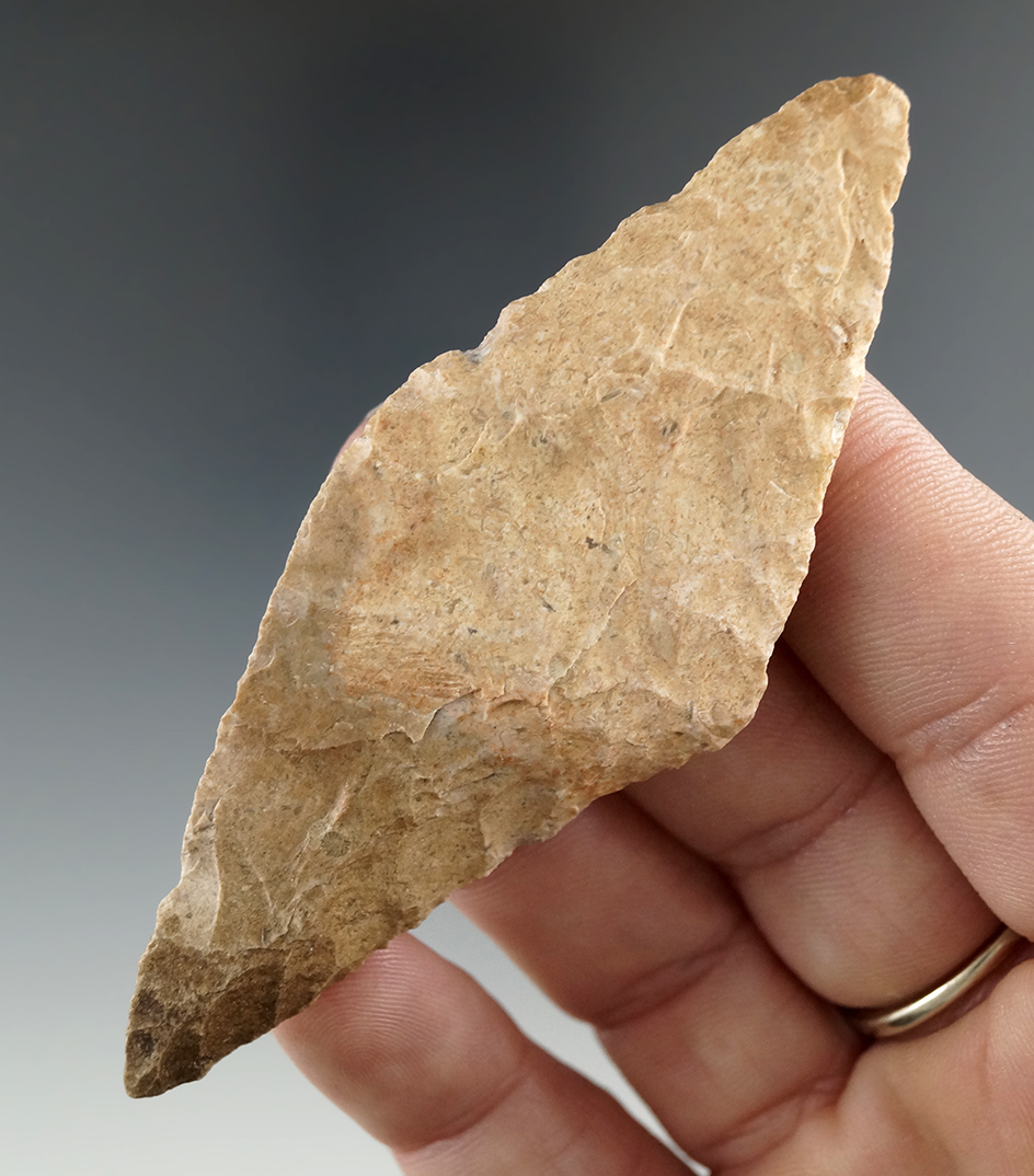 Classic style 3 5/16" Harahey Knife found in Kansas.