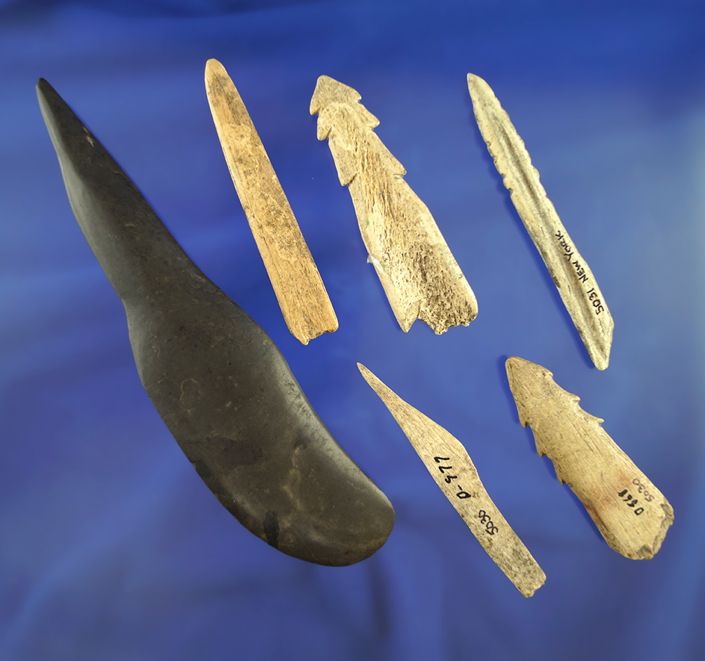 Group of artifacts including five bone tools and harpoon tips - Seneca and Cayuga Counties, NY