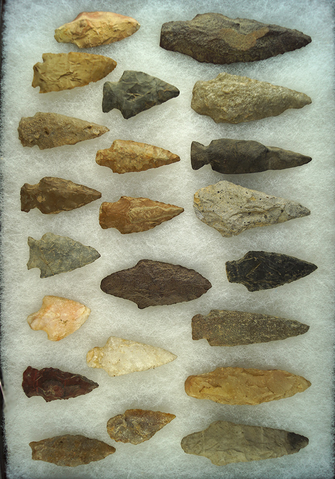 Large group of 22 assorted Arrowheads and knives found in New Jersey, largest is 3 5/8".