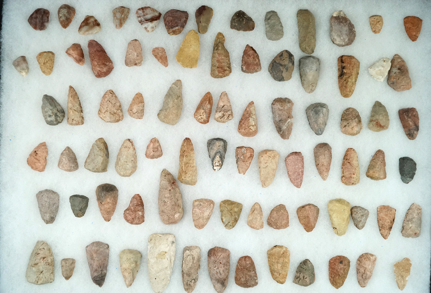 Large group of scrapers found in Kansas, largest is 2 3/16".