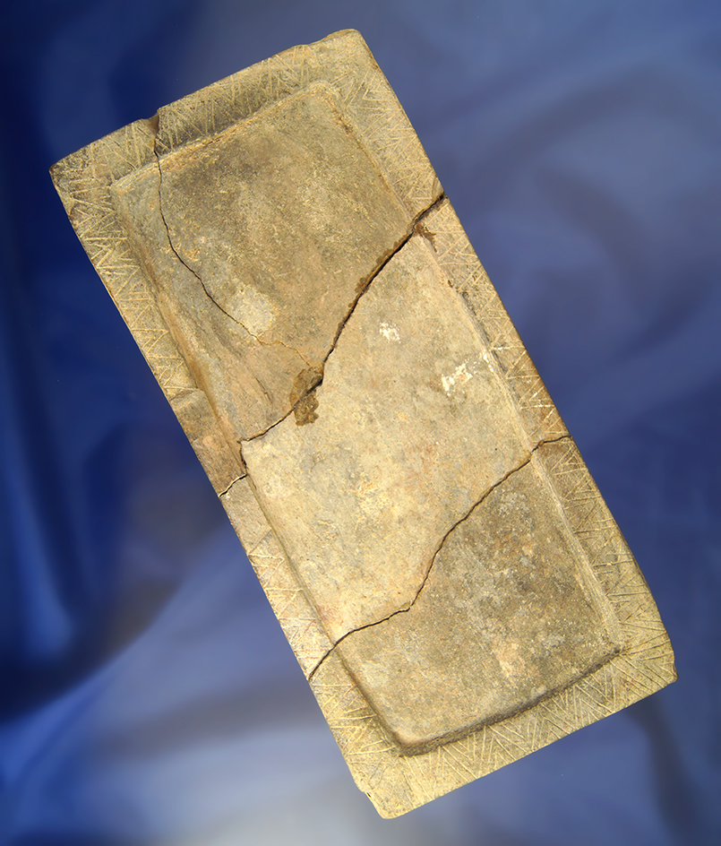 Nice etching design on this 3 1/2" by 7 1/2" stone pallet found at a site in Arizona