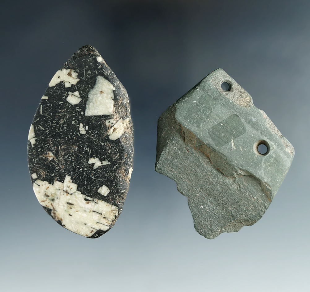 Pair of Bannerstone wings, one was anciently salvaged, the other is a rare style "wingnut".