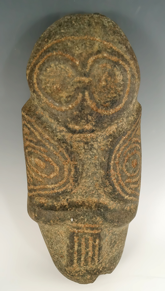 Large 9 5/16" tall Taino owl made a black Hardstone is nicely patinated found in Hispaniola.