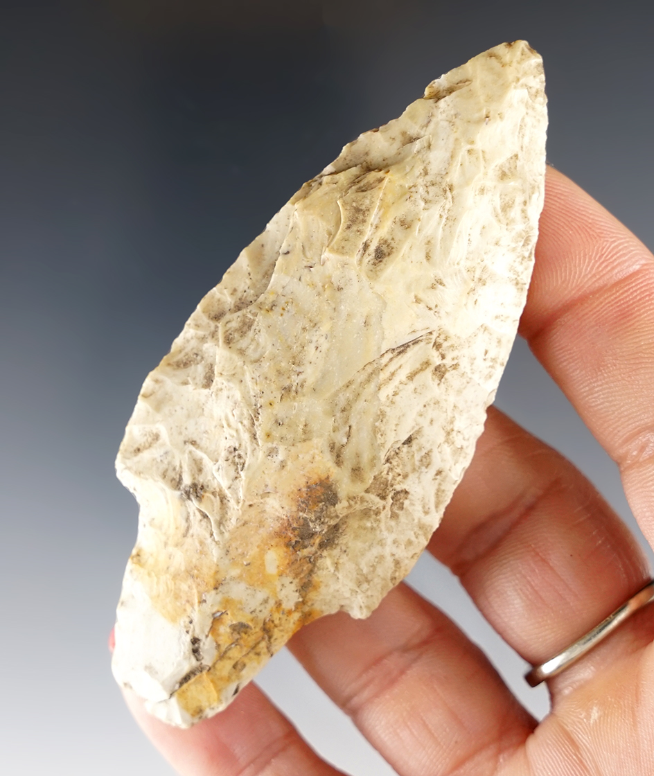 Fine 3 3/8" Dickson found in Illinois. Made from well patinated flint.