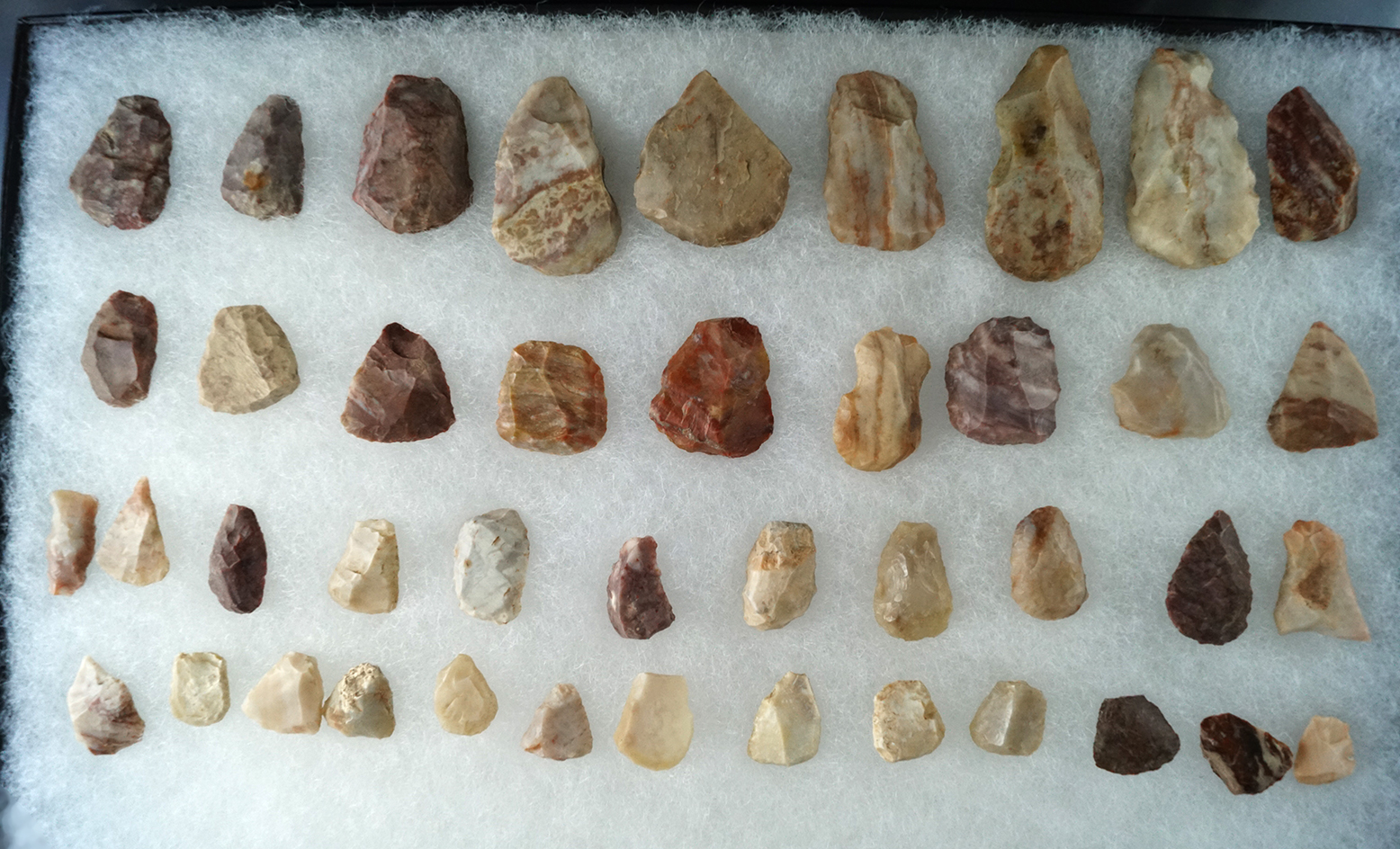 Set of approximately 42 mostly Alibates Flint scrapers found in the Kansas area. Largest is 1 5/8".