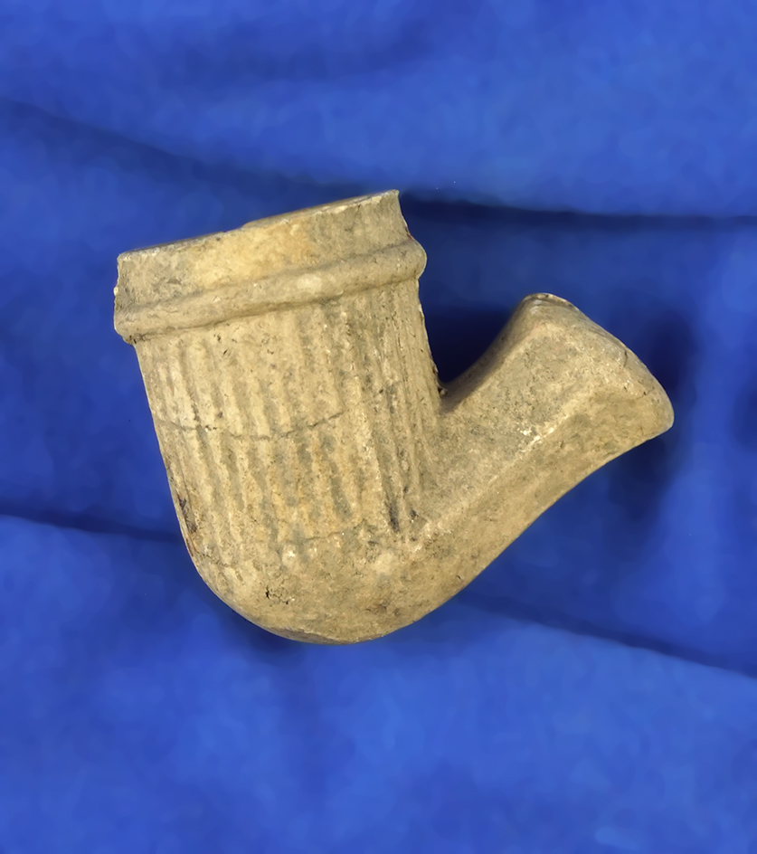 Clay Trade Pipe in very nice condition.