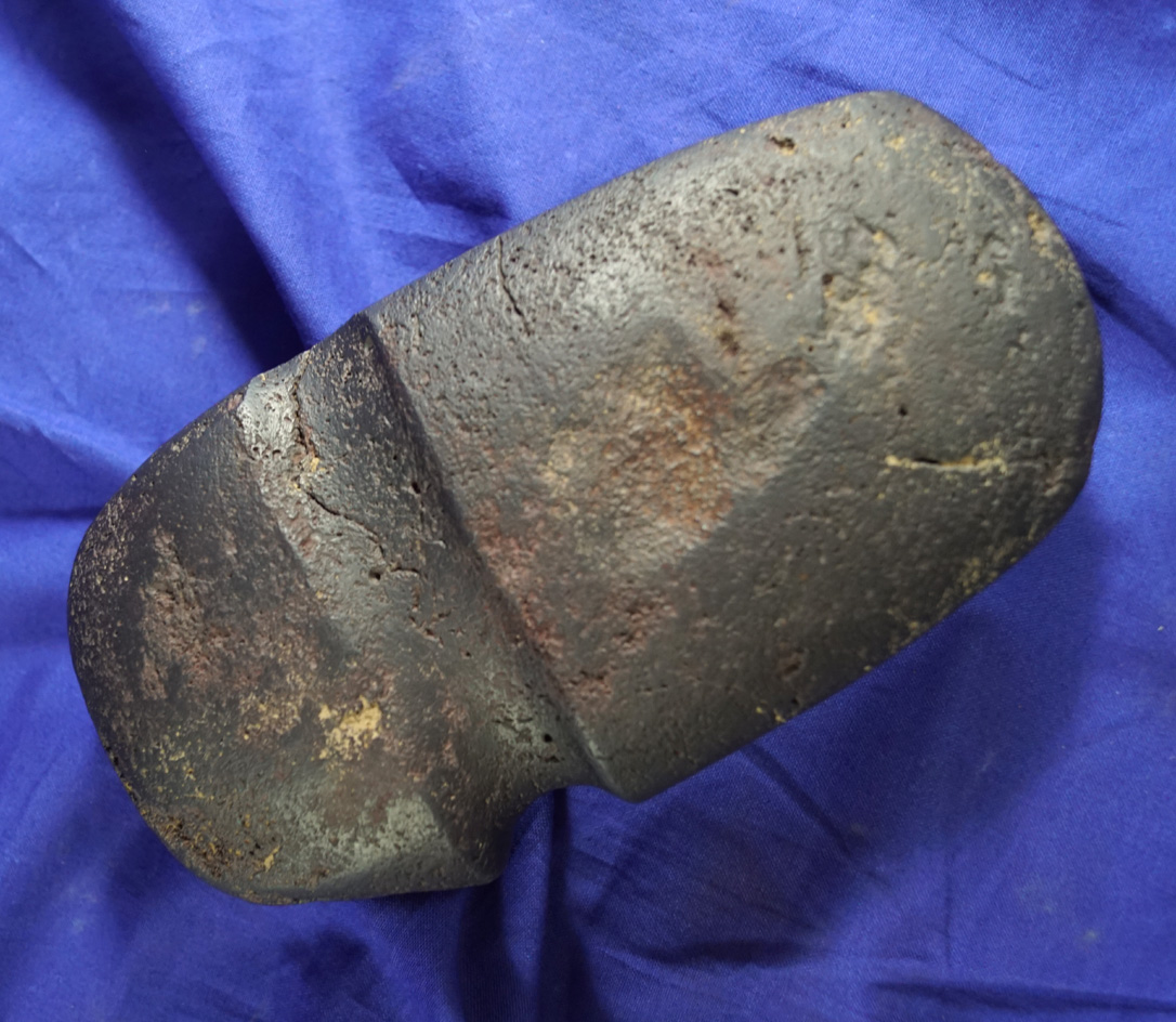 Large and heavy! Over 5 pounds! 7" long 3/4 grooved Hematite Axe found in Pike Co.,  Missouri