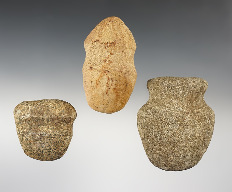 Set of 3 Midwest Axes in good condition. The largest is 3 1/4".