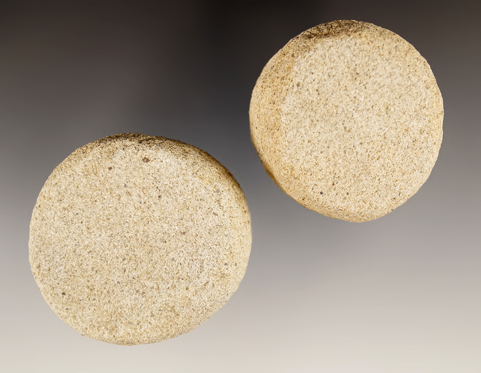 Pair of Disk Abraders found around The Dalles, Oregon. The largtest is 2".