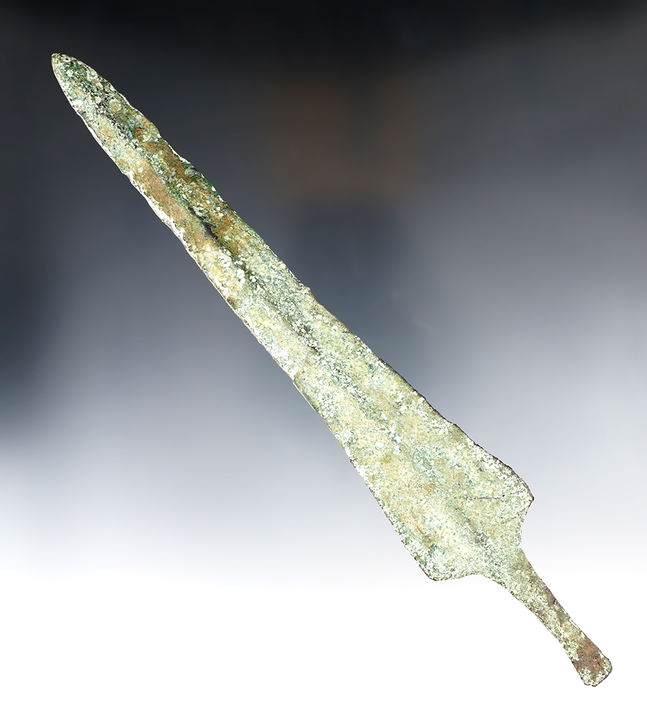 9 3/8" Luristan bronze dagger that is very well patinated. In nice condition.