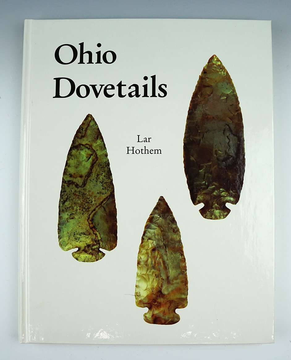 Hardcover book in like new condition "Ohio dovetails" by Lar Hothem.