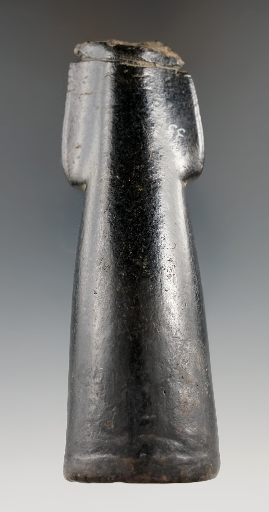 4 1/2" Woodland Obtuse Angle Pipe that has been anciently salvaged at the stem, New York.