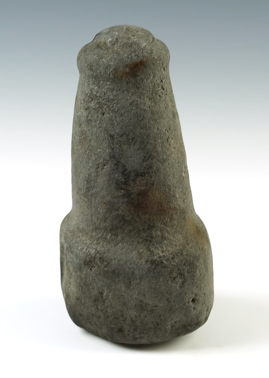 Exceptional 6 3/8" Knobbed Pestle in excellent condition. Found around the Columbia River area.