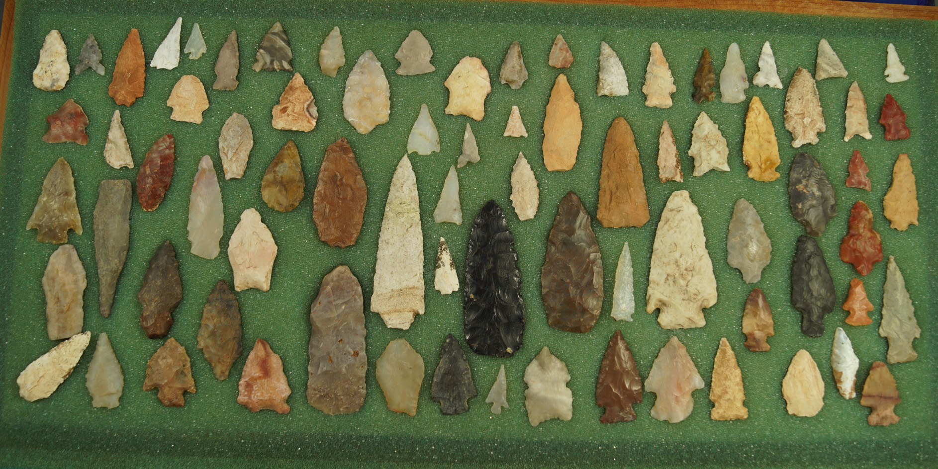 Sale Highlight! Over 70 assorted arrowheads and knives found by Kaye Brewer near the Arizona-Utah.