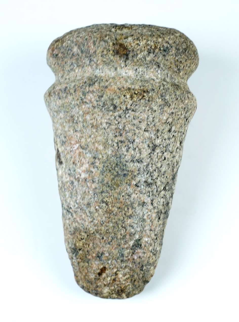 Nicely styled 5 5/8" Full Groove Axe made from beautifully colored Hardstone. Midwest.