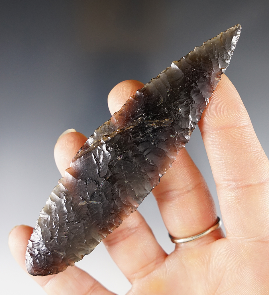 Nice! Incredible flaking and style on this 4 5/16" obsidian blade recovered in Oregon.