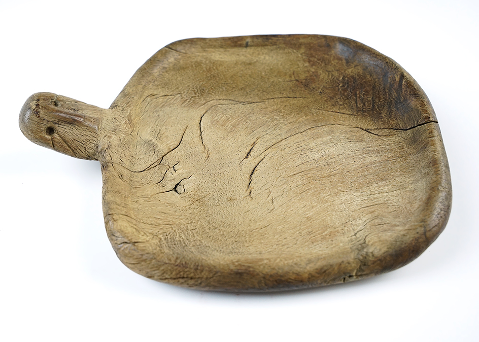 8 1/4" Human Effigy Handle Iroquois Platter. Made from Burl Wood.