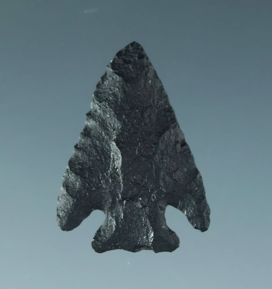 Nice flaking and style on this 11/16" cornernotch made from basalt.  California.