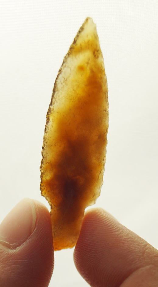 1 7/8" Rose Springs Sloping Shoulder - beautiful  honey colored Carnelian  Agate - Washington.