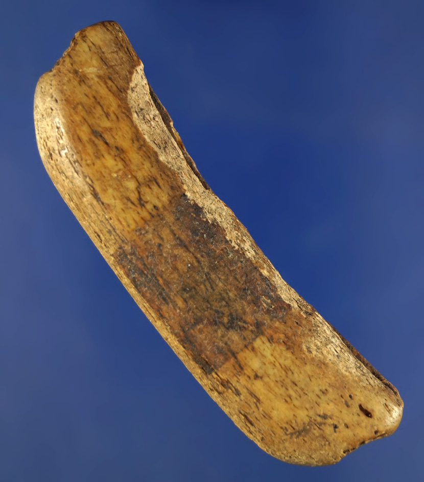 3 5/16" bone Ulu handle that is well patinated from Alaska.