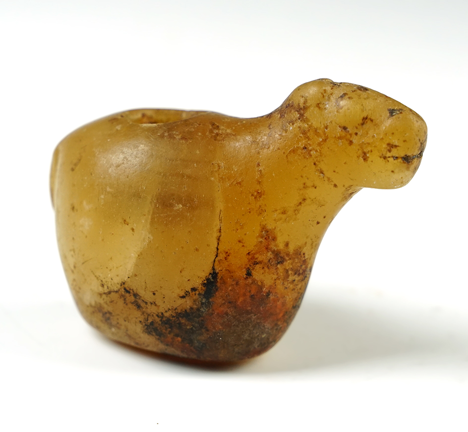 3" wide by 2 1/4" tall Llama Canopa made from translucent Quartz. Found in Peru. 