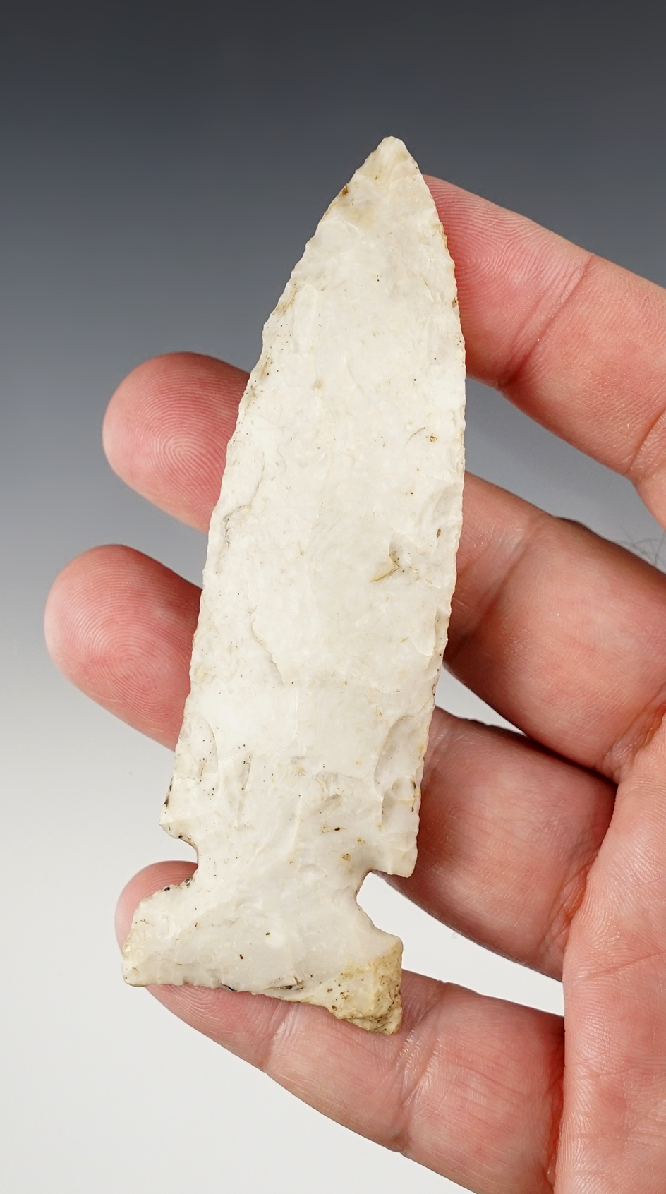 Well styled Hemphill / Chesterfield made from Burlington Chert. Found in Illinois.