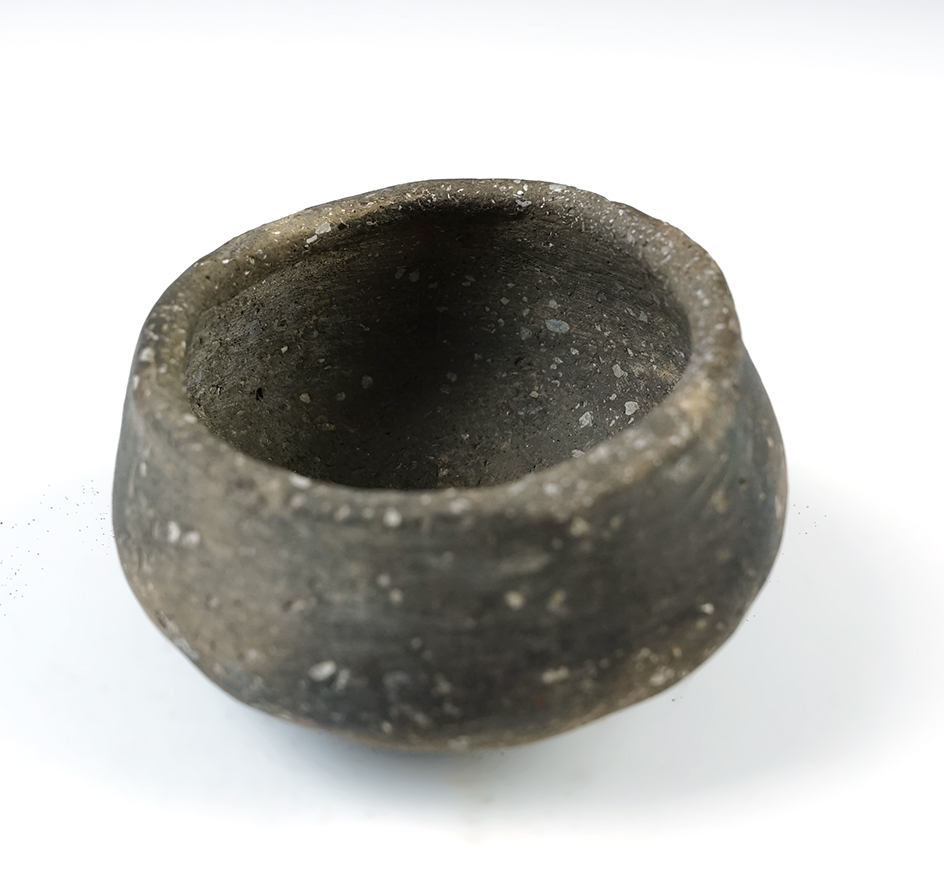 3" wide x 1 3/4" tall Pottery Bowl made from Shell Tempered Clay, in solid condition. Illinois. 