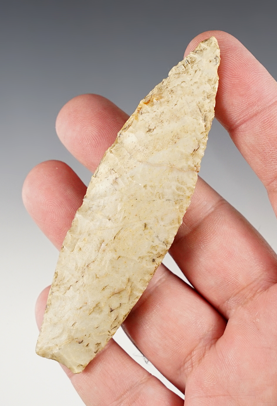 3 15/16" Agate Basin made from high grade Flint, found in Momence, Kankakee Co., Illinois. 